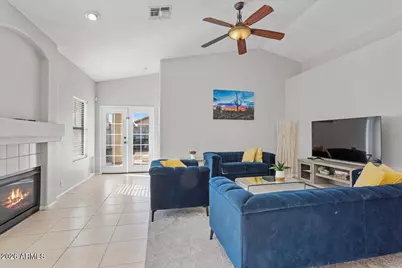 8775 W Laurel Lane, Peoria, AZ 85345 - Photo 16