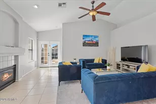 8775 W Laurel Ln, Peoria, AZ 85345 - Photo 16