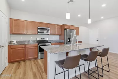 16640 W Jenan Drive, Surprise, AZ 85388 - Photo 6
