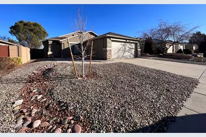 7402 E Plateau Ridge Road, Prescott Valley, AZ 86315 - Photo 2