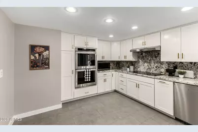 7760 E Carefree Drive, Carefree, AZ 85377 - Photo 16