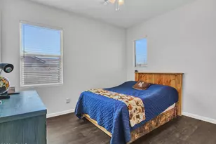 12121 W Desert Moon Way, Peoria, AZ 85383 - Photo 38