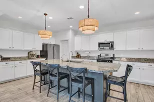 12121 W Desert Moon Way, Peoria, AZ 85383 - Photo 16