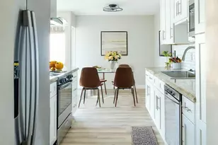 6767 N 7th St, Phoenix, AZ 85014 - Photo 8