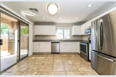 2466 E Vermont Drive, Gilbert, AZ 85295 - Photo 8