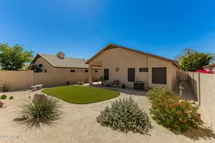 4432 E Melinda Ln, Phoenix, AZ 85050 - Photo 34