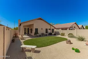 4432 E Melinda Ln, Phoenix, AZ 85050 - Photo 6