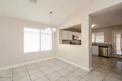 15948 W Lundberg Street, Surprise, AZ 85374 - Photo 6