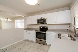 15948 W Lundberg St, Surprise, AZ 85374 - Photo 8