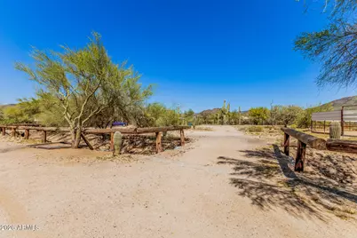 35412 N 51st Street, Cave Creek, AZ 85331 - Photo 4