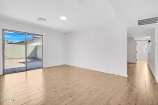 5442 W Edgemont Ave, Phoenix, AZ 85035 - Photo 8