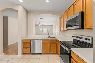 8373 W Mary Ann Dr, Peoria, AZ 85382 - Photo 4