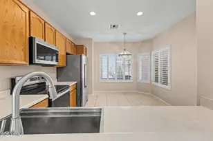 8373 W Mary Ann Dr, Peoria, AZ 85382 - Photo 6