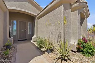 10961 W Chase Ln, Avondale, AZ 85323 - Photo 4