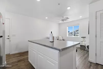 12945 W Greenway Road #P, El Mirage, AZ 85335 - Photo 8