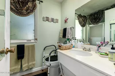 10731 W Salem Drive, Sun City, AZ 85351 - Photo 20