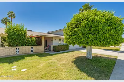 10731 W Salem Drive, Sun City, AZ 85351 - Photo 2
