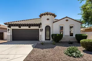 2313 E Dogwood Dr, Chandler, AZ 85286 - Photo 2