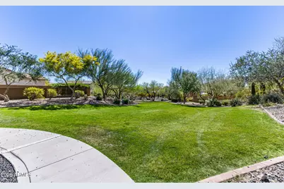 1656 W Cavedale Drive, Phoenix, AZ 85085 - Photo 32