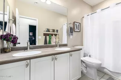 1656 W Cavedale Drive, Phoenix, AZ 85085 - Photo 20