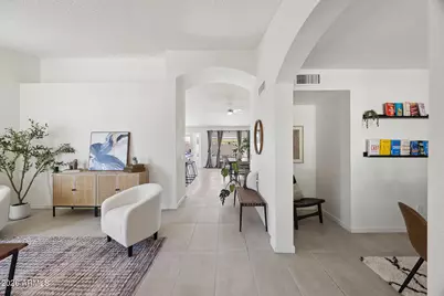 3129 W Ross Avenue, Phoenix, AZ 85027 - Photo 2