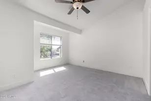 4114 E Union Hills Dr, Phoenix, AZ 85050 - Photo 22