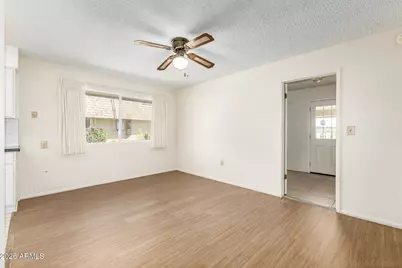 14625 N Boswell Boulevard, Sun City, AZ 85351 - Photo 10