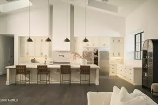 10229 N 64th St, Paradise Valley, AZ 85253 - Photo 12
