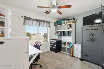 8511 W Altos Drive, Arizona City, AZ 85123 - Photo 14