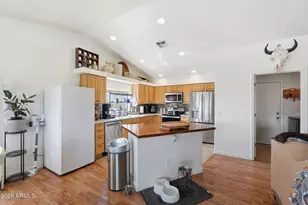 8511 W Altos Dr, Arizona City, AZ 85123 - Photo 8