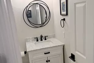 3426 E Clark Rd, Phoenix, AZ 85050 - Photo 8