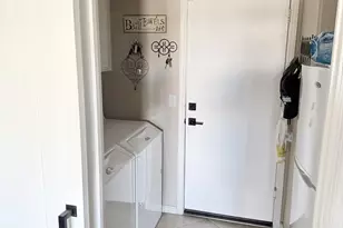 3426 E Clark Rd, Phoenix, AZ 85050 - Photo 18