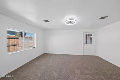 7 S Catalina Street, Gilbert, AZ 85233 - Photo 12