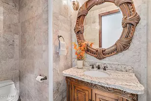 2822 E Constance Wy, Phoenix, AZ 85042 - Photo 10