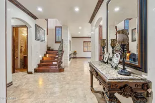 2822 E Constance Wy, Phoenix, AZ 85042 - Photo 6