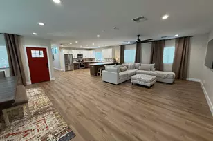 211 S Dakota St, Chandler, AZ 85225 - Photo 6