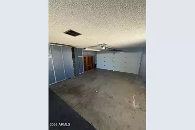 10302 W Oak Ridge Drive, Sun City, AZ 85351 - Photo 6