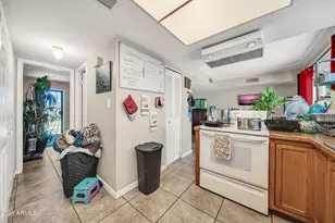 5703 N 43rd Dr, Glendale, AZ 85301 - Photo 8