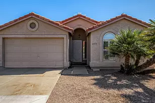 1757 E Palm Beach Dr, Chandler, AZ 85249 - Photo 2