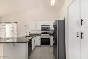 1757 E Palm Beach Dr, Chandler, AZ 85249 - Photo 10