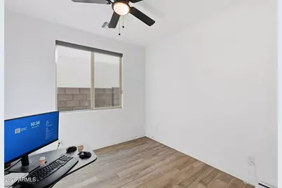 17057 W Molly Lane, Surprise, AZ 85387 - Photo 20