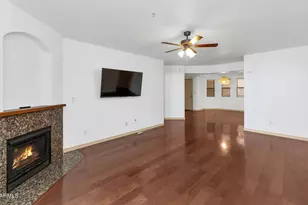 5104 N 32nd St, Phoenix, AZ 85018 - Photo 1