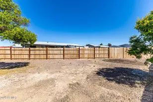 11275 N 99th Ave, Peoria, AZ 85345 - Photo 36