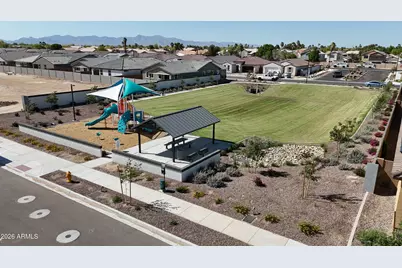 15862 W Vogel Avenue, Goodyear, AZ 85338 - Photo 2