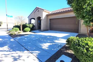 25925 W Tonto Ln, Buckeye, AZ 85396 - Photo 2