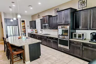 7463 W Remuda Dr, Peoria, AZ 85383 - Photo 10