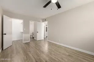 9918 N 95th Dr, Peoria, AZ 85345 - Photo 14