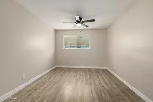 9918 N 95th Dr, Peoria, AZ 85345 - Photo 12