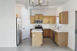 33058 N Kari Rd, San Tan Valley, AZ 85144 - Photo 16