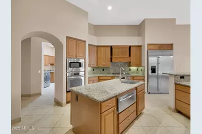 8031 W Morten Avenue, Glendale, AZ 85303 - Photo 28